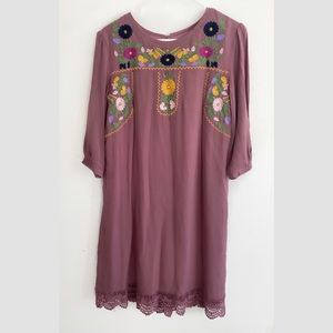 Embroidered Tea n Rose Dress Size large